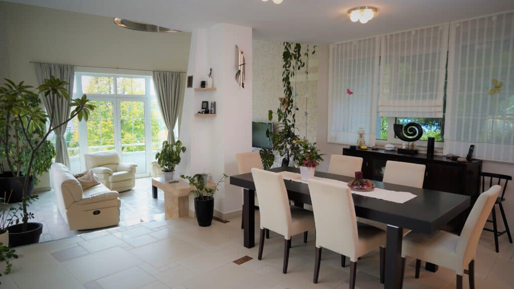 Eladó Villa - Etkezo es nappali