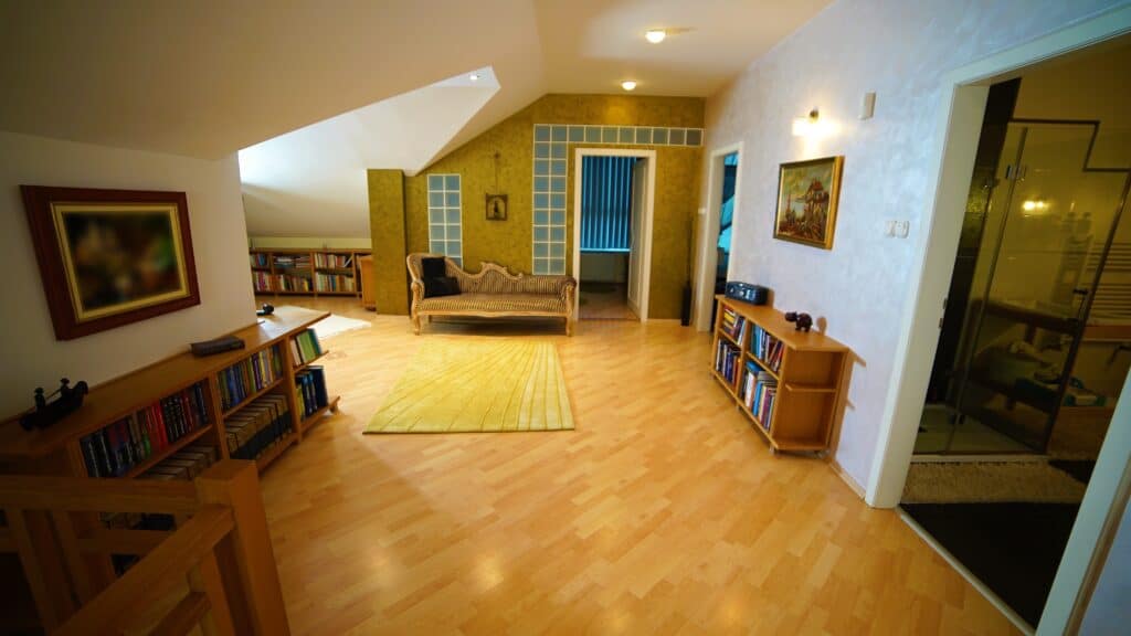 Eladó Villa - Felso szint 2