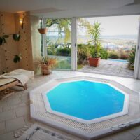 Eladó Villa - Jacuzzi deli nezet