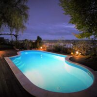 Eladó Villa - Medence este oldalrol